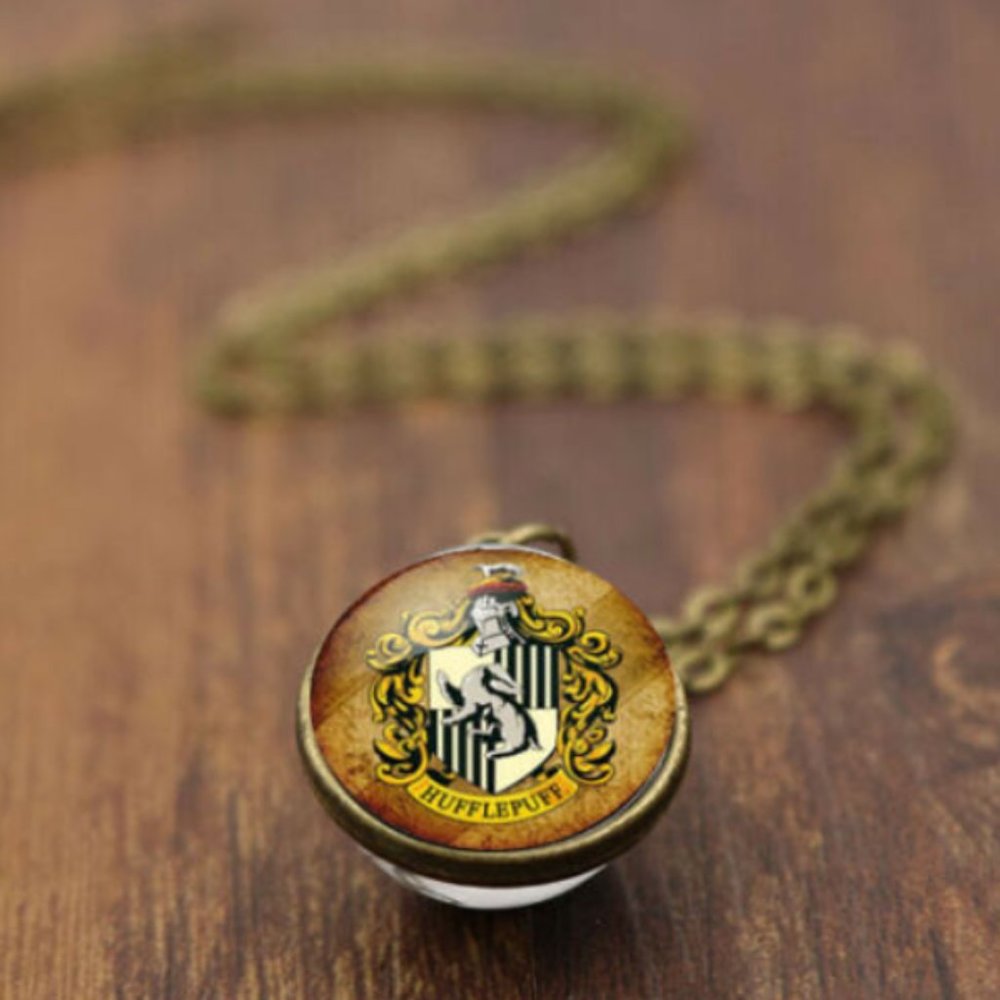 [SOLD] Hufflepuff Harry Potter Globe Glass Pendant